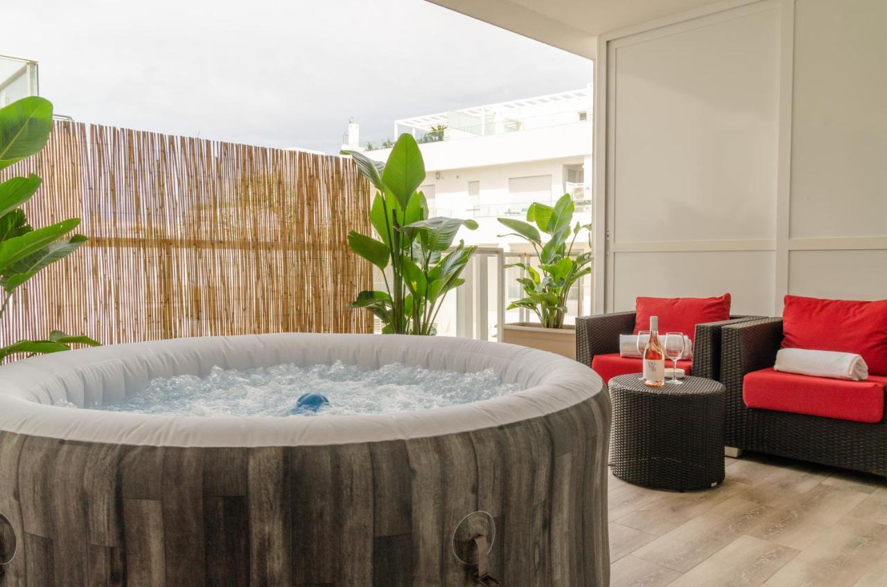 Apartmán Apulialux Polignano High Class / Jacuzzi + Parking Polignano a Mare Exteriér fotografie